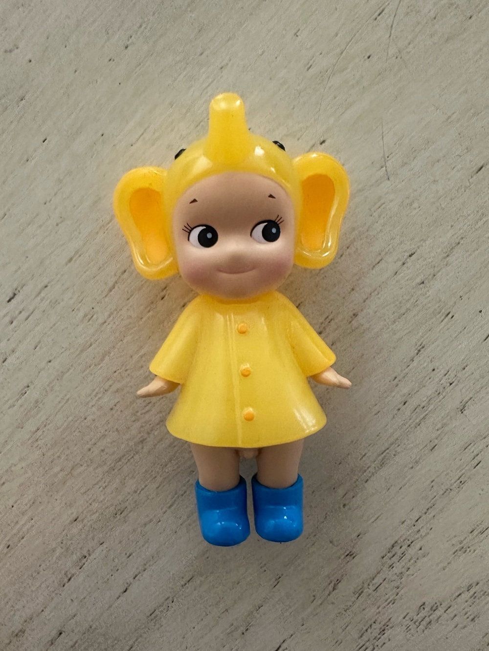 Sonny Angel Rainy Day Elephant